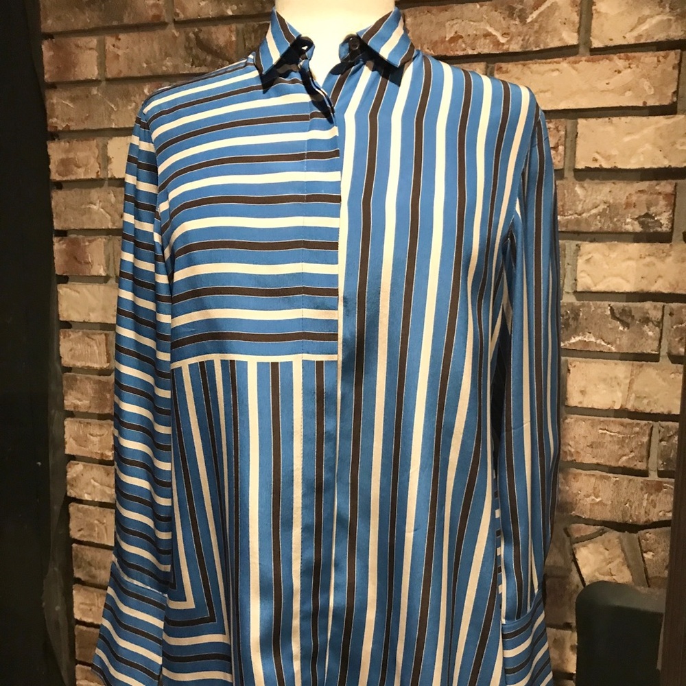 Akris Punto Silk High Low Shirt